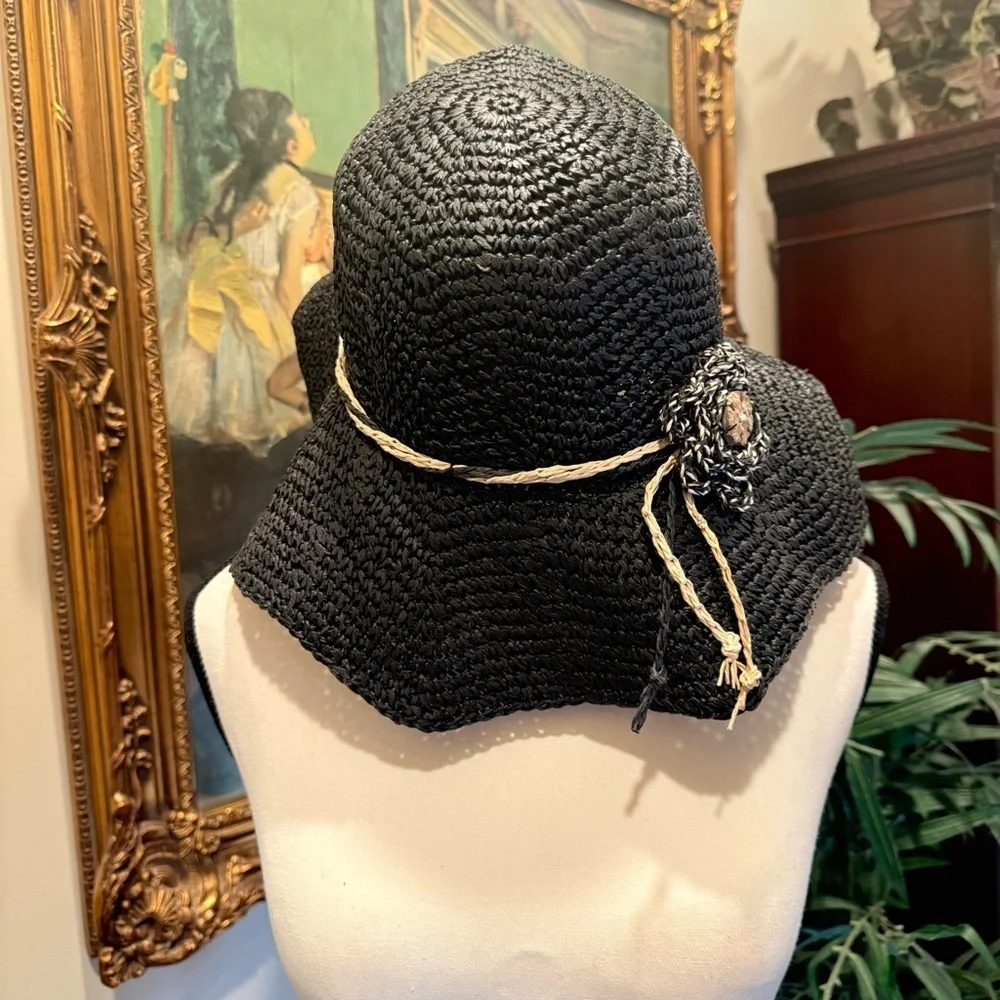 Ladies, floppy, black and brown hat with floral design one size excellent cond